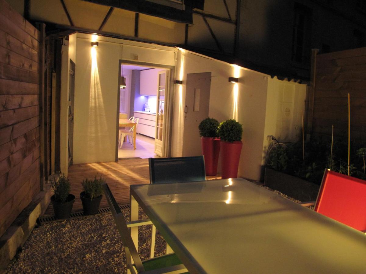 The Grey House Villa Honfleur Exterior photo